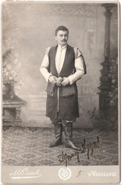 Ignacy Dygas (jako Stefan „Straszny dwór”) Ignacy Dygas (jako Stefan „Straszny dwór”)