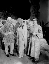 Janusz Popławski, Ada Sari, Eugeniusz Mossakowski Janusz Popławski, Ada Sari, Eugeniusz Mossakowski