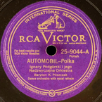 Automobil