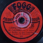 Czerwone maki na Monte Cassino