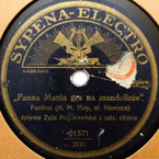 Panna Mania gra na mandolinie!