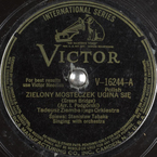 Zielony mosteczek ugina się
