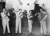 Ady Rosner i jego orkiestra (Kraków, ok. 1937 r.) Ady Rosner i jego orkiestra (Kraków, ok. 1937 r.)