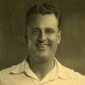 Frank Crumit