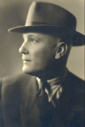 Karol Hanusz Karol Hanusz